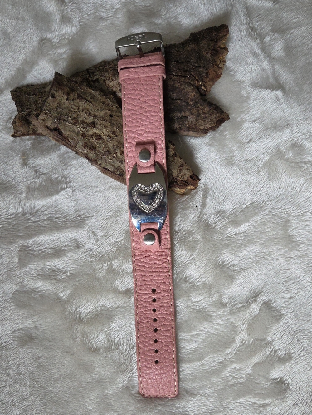 Vintage Fossil F2 Series Collection Pink Leather Cuff. NWOT.